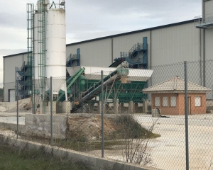 Subasta online de PLANTA DOSIFICADORA DE HORMIGON modelo CD-120C.41SCD