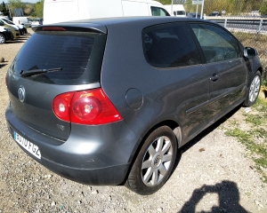 Subasta online de VOLKSWAGEN GOLF AUTOMATICO MATRICULA 8010FGZ, AÑO DE MATRICULACIÓN 08/2006, 260.000 KILÓMETROS