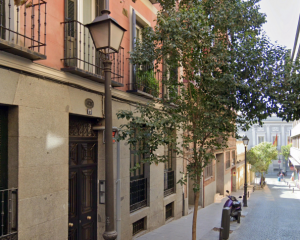 Subasta online de USUFRUCTO VITALICIO SOBRE LA FINCA NÚMERO 25446, C/ ESTRELLA, Nº 17, 6 PLANTA (MADRID)